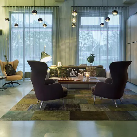 Hotel Moxy Frankfurt Airport Fráncfort del Meno