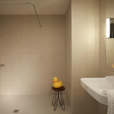 Hotel Moxy Frankfurt Airport Fráncfort del Meno
