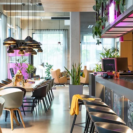 Moxy Frankfurt Airport Francfort-sur-le-Main