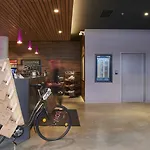 Moxy Frankfurt Airport Ξενοδοχείο