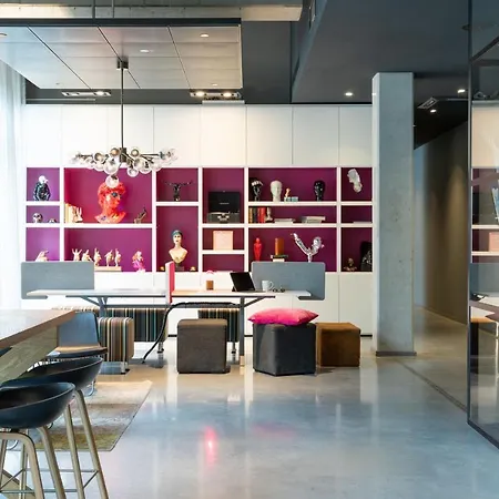 Moxy Frankfurt Airport Frankfurt am Main