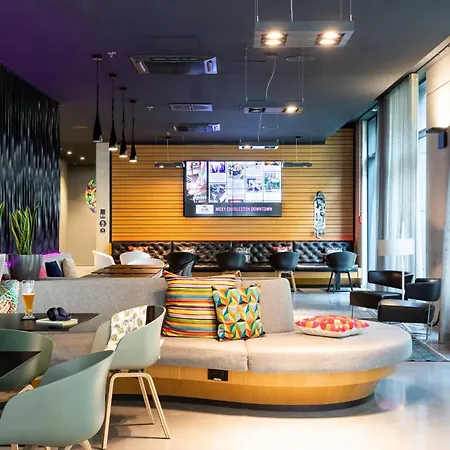 호텔 목시 에어포트 4*