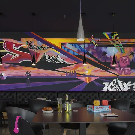 Moxy Frankfurt Airport