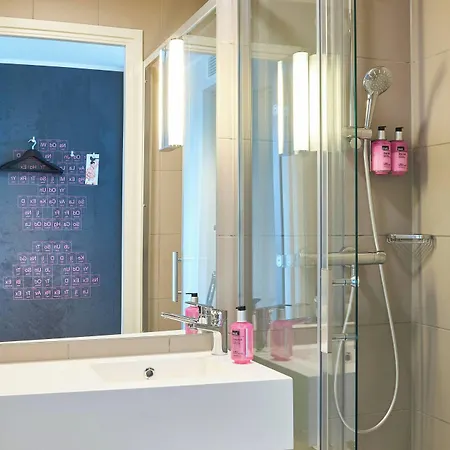 Hotel Moxy Frankfurt Airport