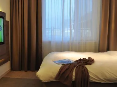Moxy Frankfurt Airport Hotel Fráncfort del Meno