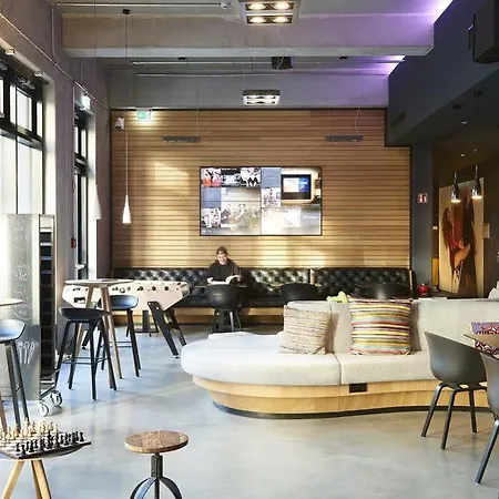 Moxy Frankfurt Airport