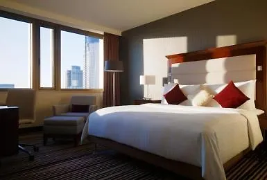 Moxy Frankfurt Airport 4*