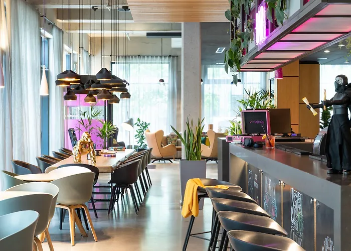 Moxy Frankfurt Airport Франкфурт-на-Майне